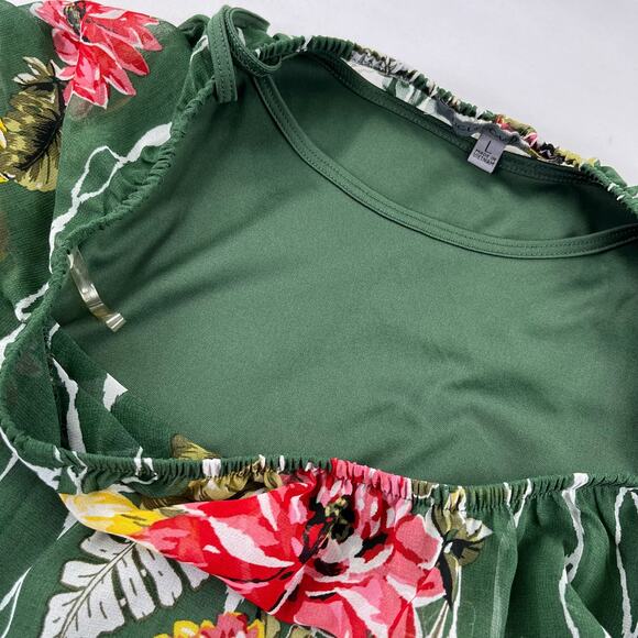 BERYL | L Green Boho Floral Bell Sleeve Sheer Top Two Piece Set with Solid Cami - Picture 4 of 7
